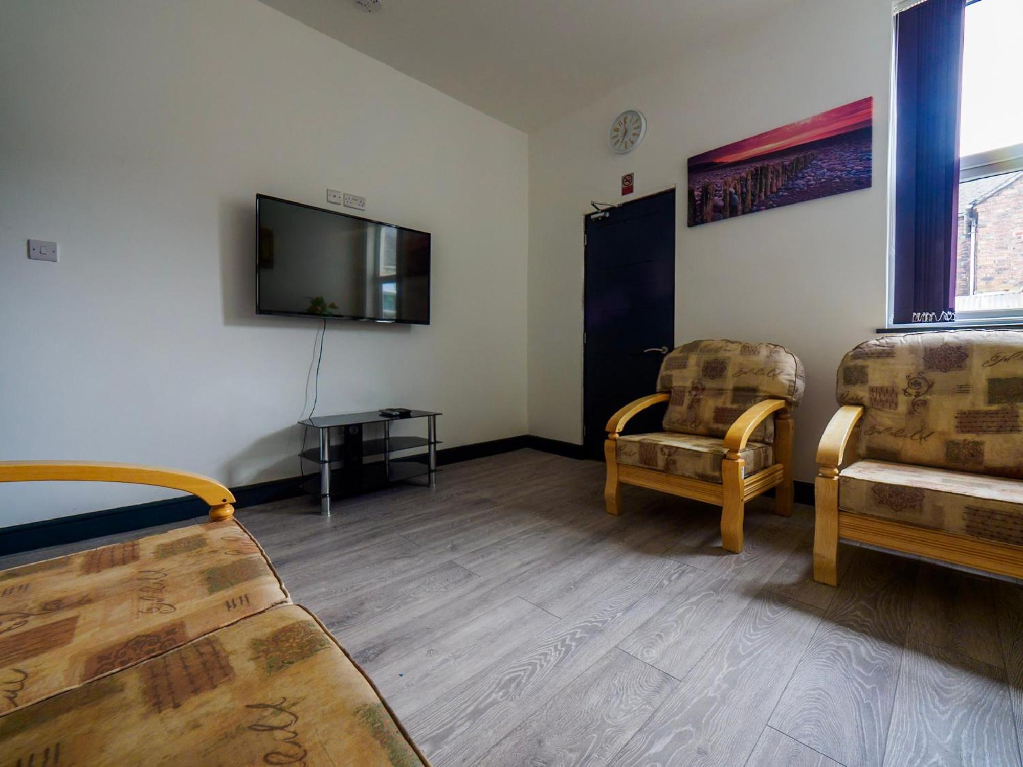 Stoke-on-Trent Chatham Lodge Cosy Large Double Room 1 מראה חיצוני תמונה